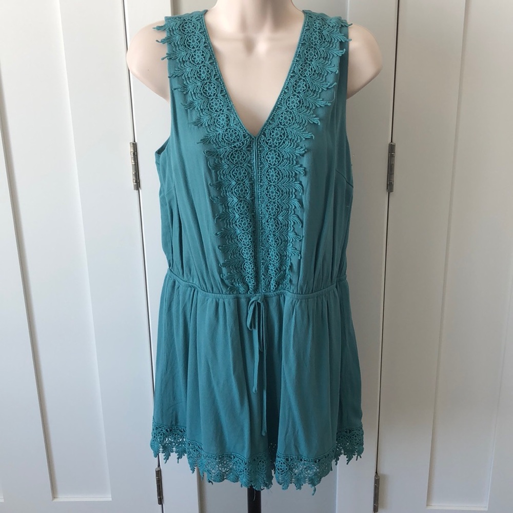 Gorgeous Romper!!